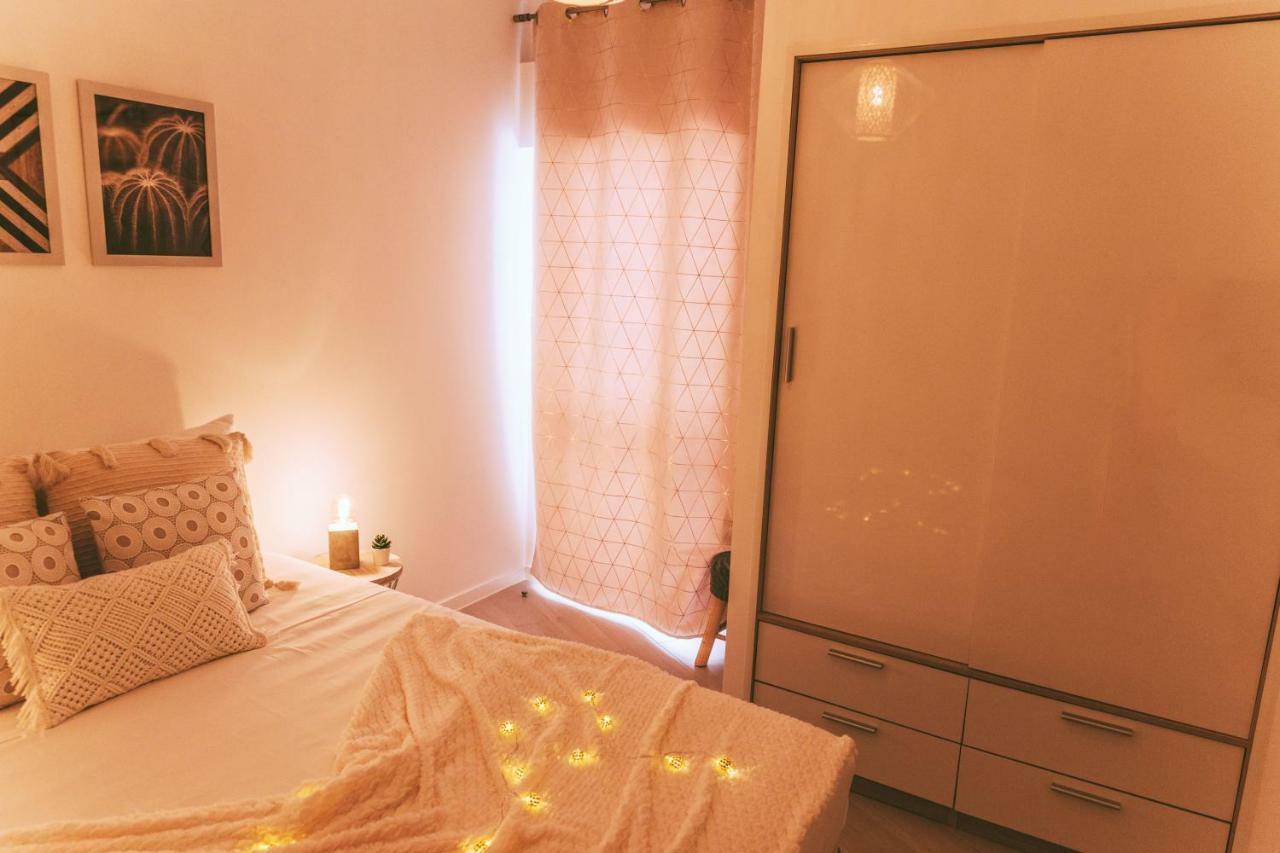 Vaumar Pool & Beach Apartment Портиман Екстериор снимка